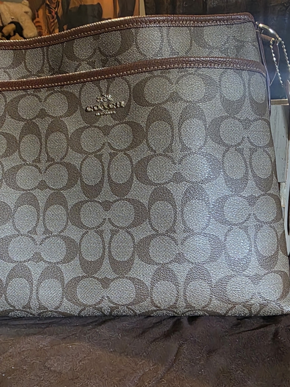Coach Brown Signature Crossbody Bag No° D1623 F34938 - Picture 2 of 16